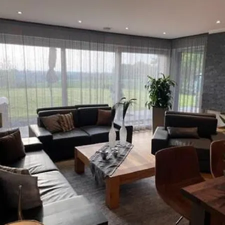 3 Zkb Familien - Der Perfekte Ausgangsort Fuer Outdoor-abenteuer Naehe Koeln Apartment