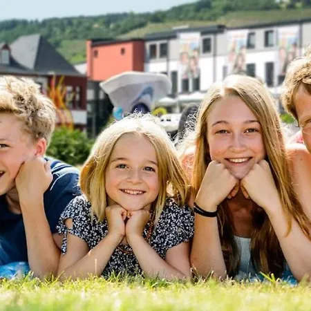 Apartment 3 Zkb Familien - Der Perfekte Ausgangsort Fuer Outdoor-abenteuer Naehe Koeln