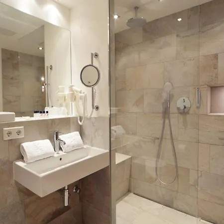 1 Zkb Komfort Naehe Stadtzentrum Koeln & Dom Apartment Lohmar