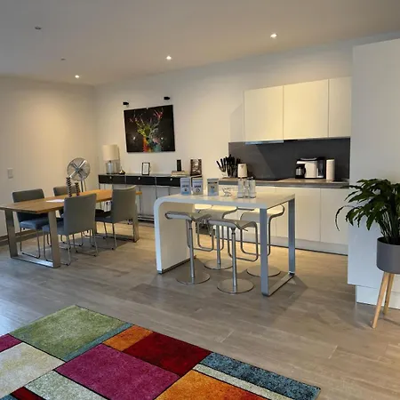 1 Zkb Komfort Naehe Stadtzentrum Koeln & Dom * Ломар